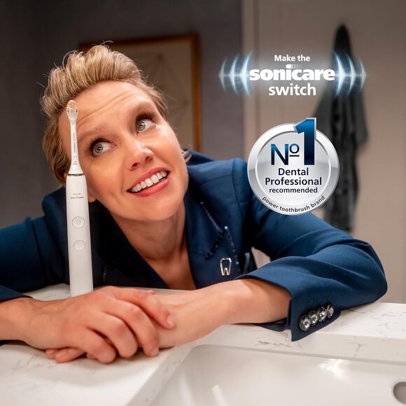 NWT Philips Sonicare ProtectiveClean 5300 Rechargeable Electric Toothbrush - Picture 6 of 8